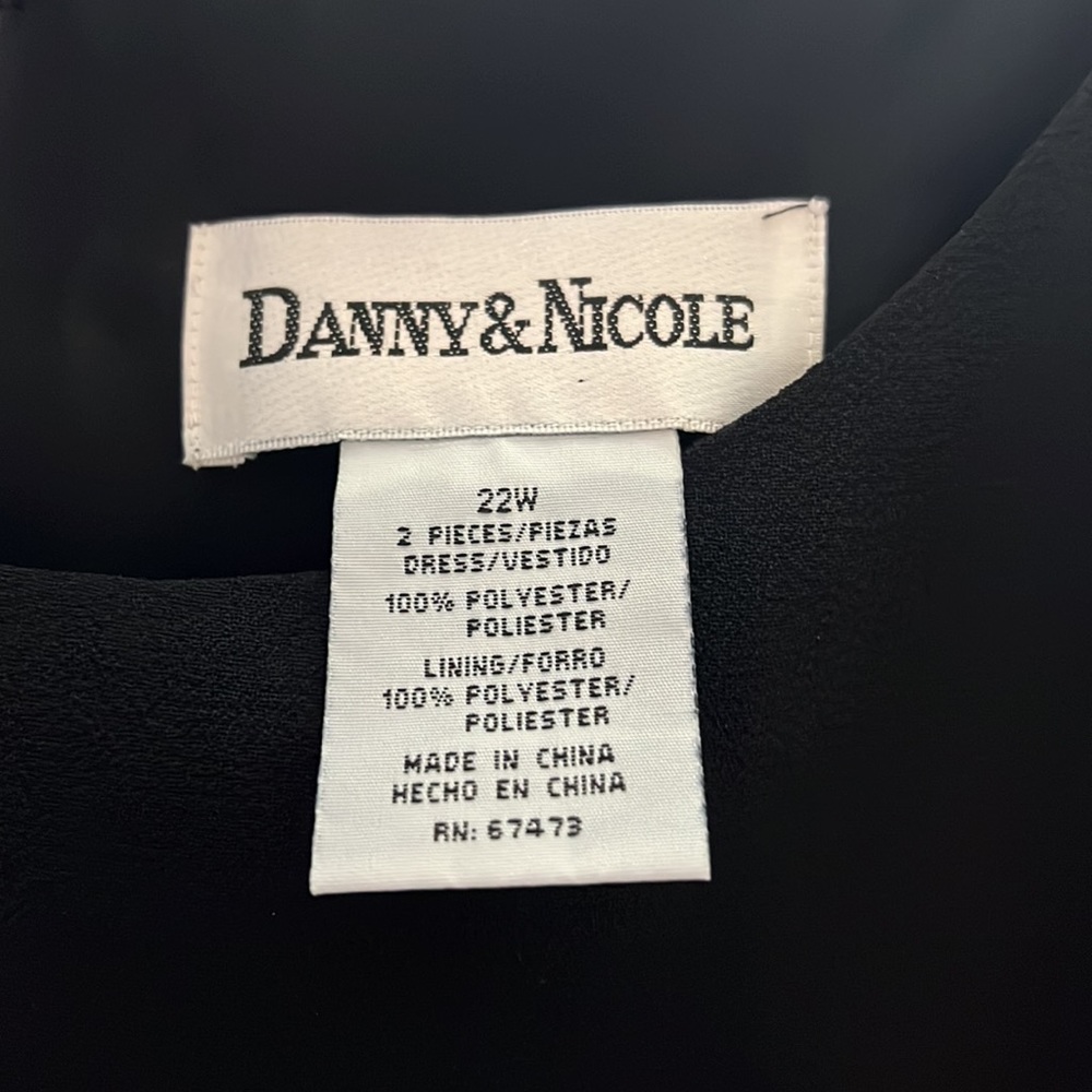 Danny & Nicole 22W Black Full Length Sleeveless Dress - Picture 3 of 3